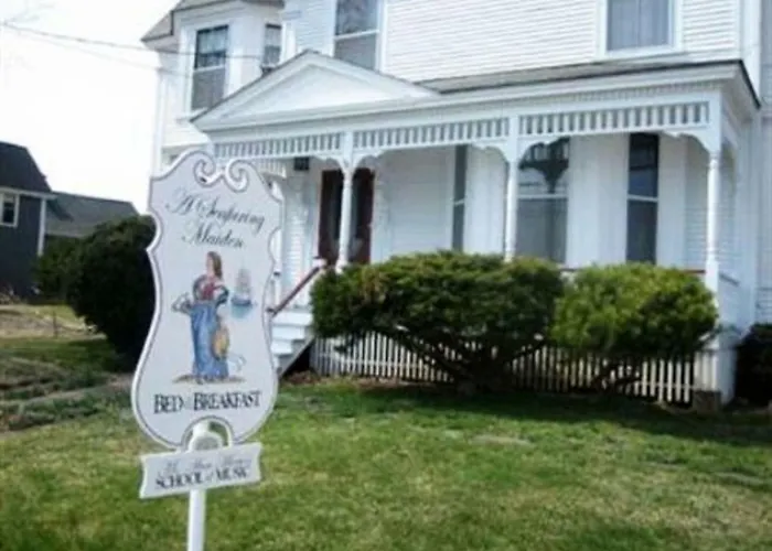 A Seafaring Maiden Bed And Breakfast
